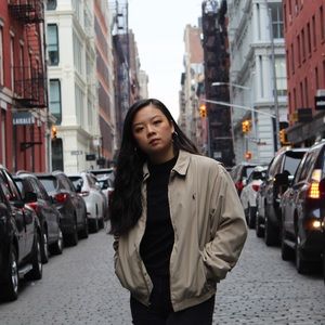 Meet your Posher, Joyce